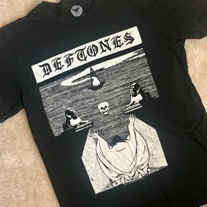 Deftones Tee